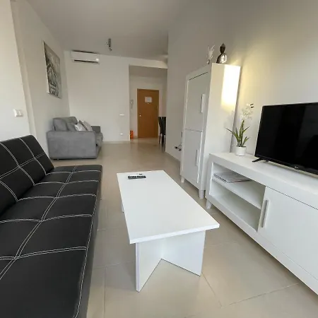 Royal Hotel 3*