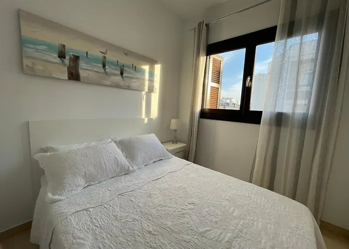 Royal By Croma 3*